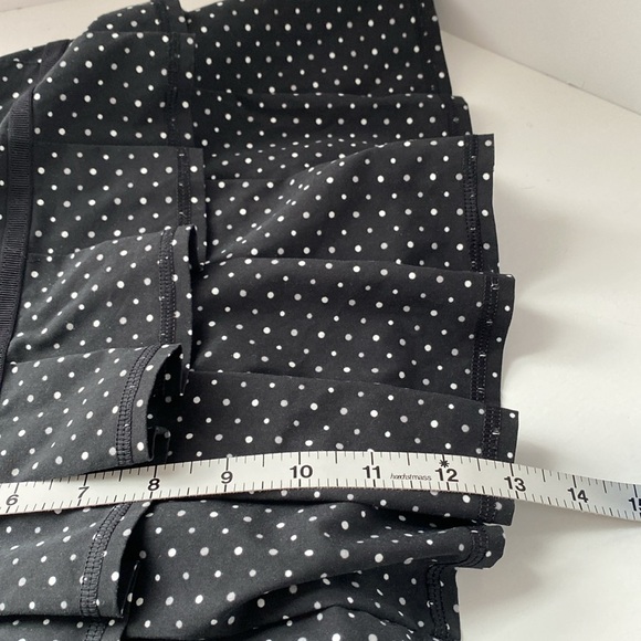 Lululemon Pacesetter Skort Sz 8 - Picture 10 of 10